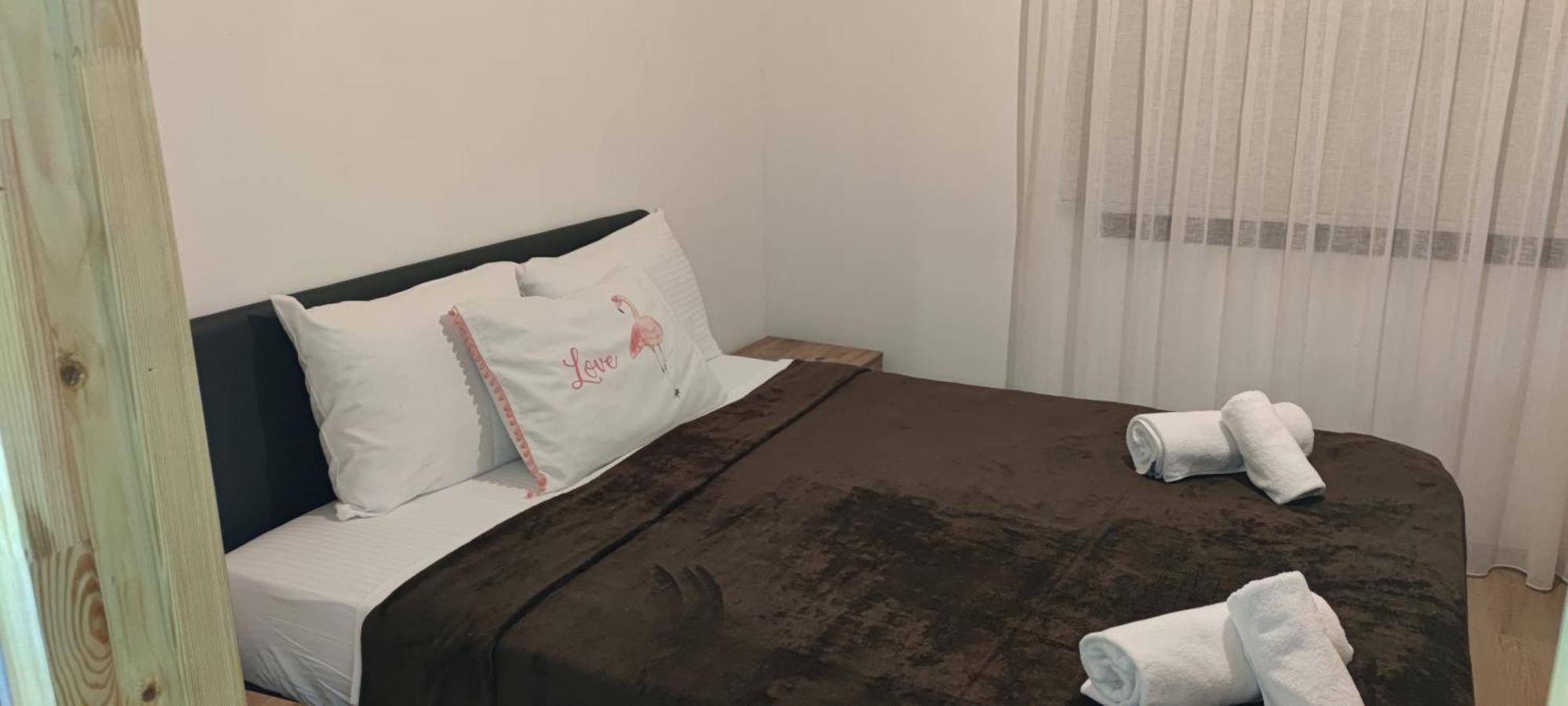 קיירניה Suluca Homes חדר תמונה