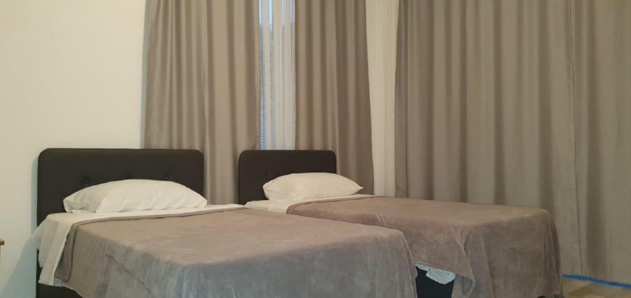 קיירניה Suluca Homes מראה חיצוני תמונה