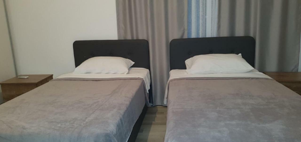 קיירניה Suluca Homes מראה חיצוני תמונה